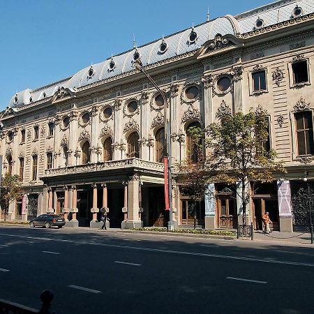 Parliament On Rustaveli Studio Tbilisi Luaran gambar